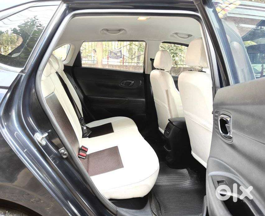 Hyundai New I20 1.2 Sportz Mt, 2023, Petrol