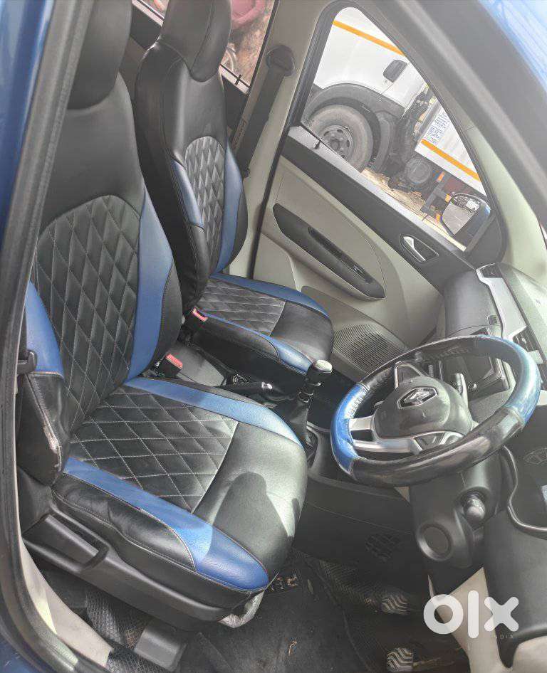 Renault Triber Rxz Easy-r Amt, 2020, Petrol