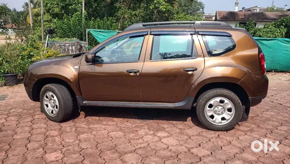 Brand New Condition Full Company Service.