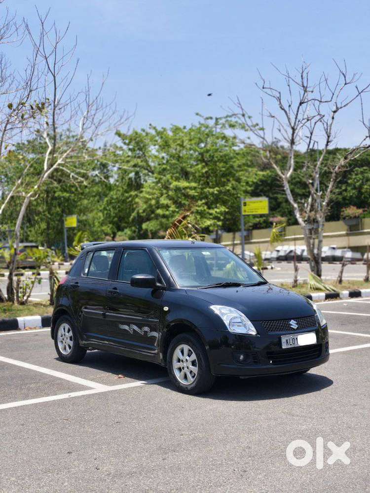 Maruti Suzuki Swift 2004-2010 Zxi Bsiv, 2008, Petrol