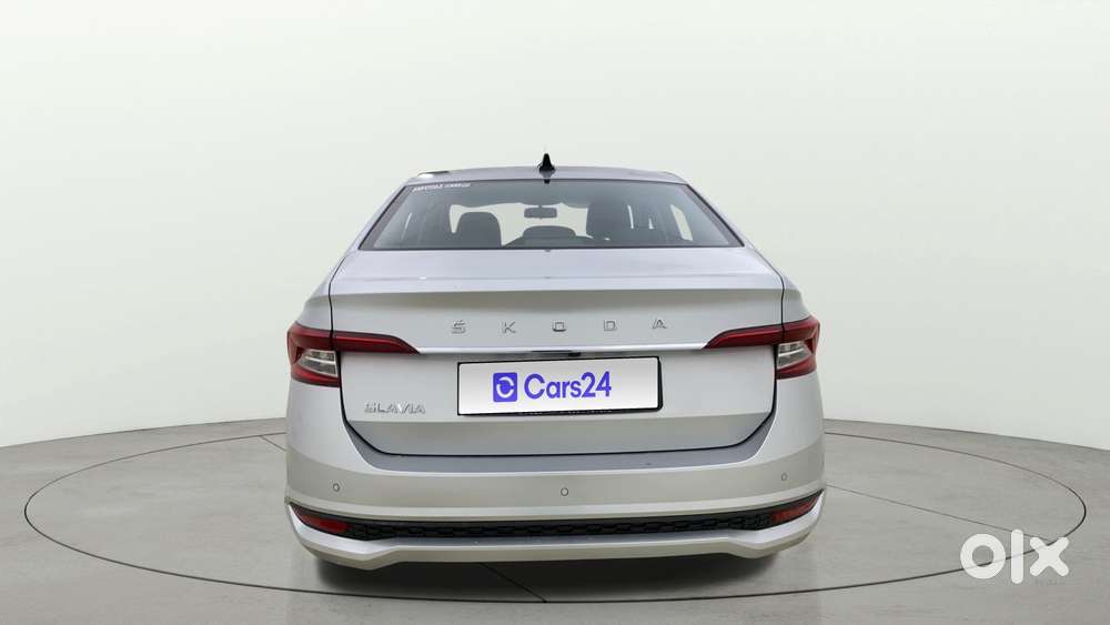 Skoda Slavia 1.0 Ambition Tsi At, 2023, Petrol