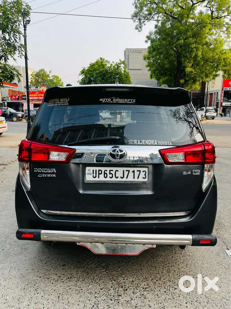 Toyota Innova Crysta 2016