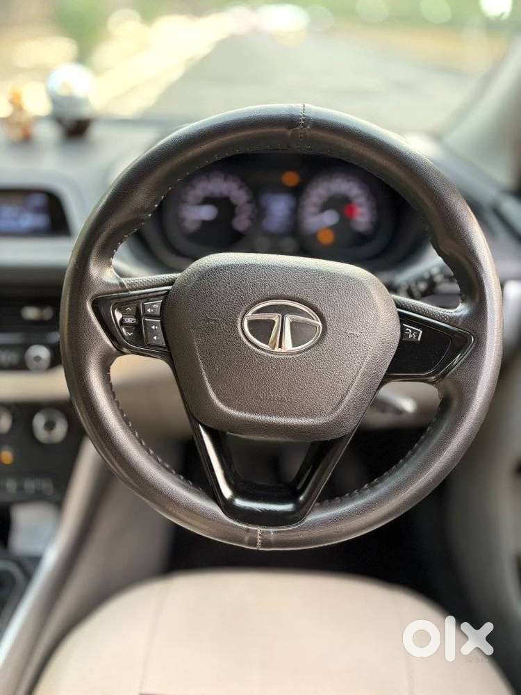 Tata Nexon 1.2 Revotron Xm (s), 2018, Petrol