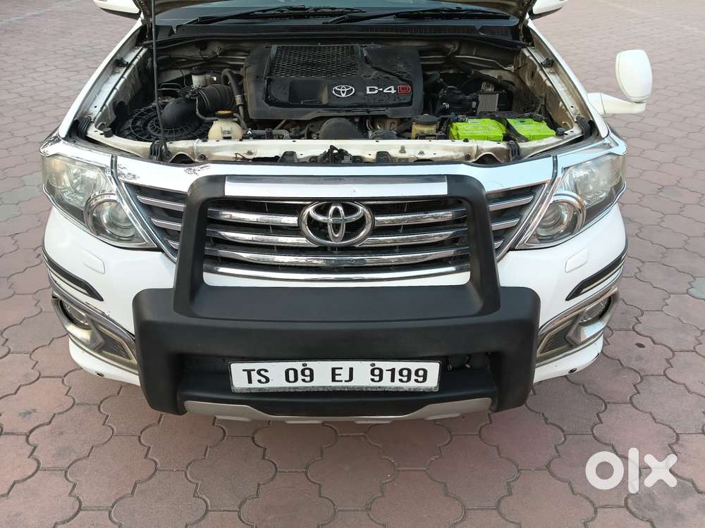 Toyota Fortuner 3.0 4x2 Mt, 2015, Diesel