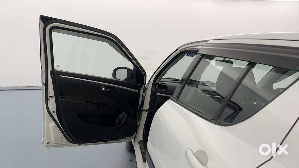 Maruti Suzuki Swift Vvt Vxi, 2014, Petrol