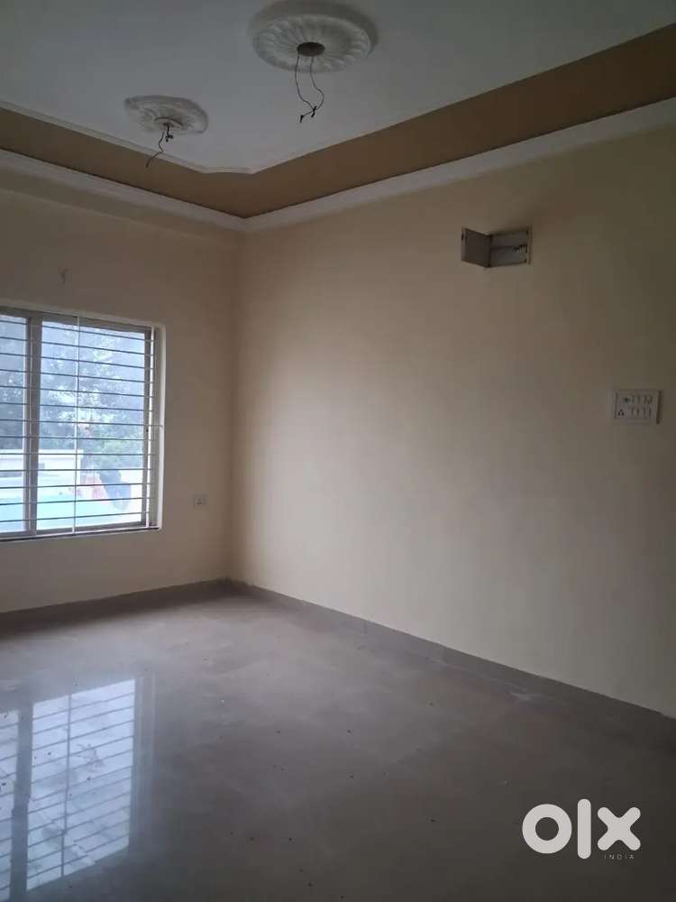 2,BHK flat for sale Sakun samridhi D Mart ke pass Kolar road
