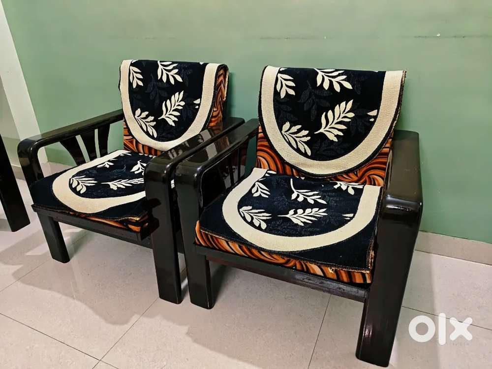 Pure Teak Wood (Sagwan) 5-Seater Sofa Set (3+1+1)