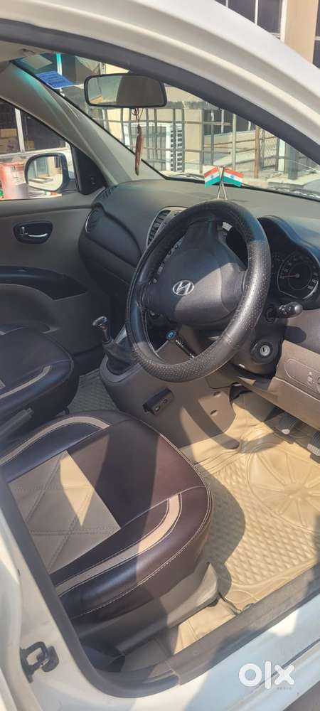 Hyundai I10 1.2 Kappa Sportz, 2016, Cng & Hybrids