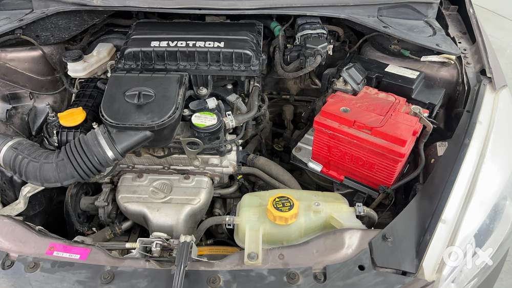 Tata Tiago 1.2 Revotron Xt, 2016, Petrol