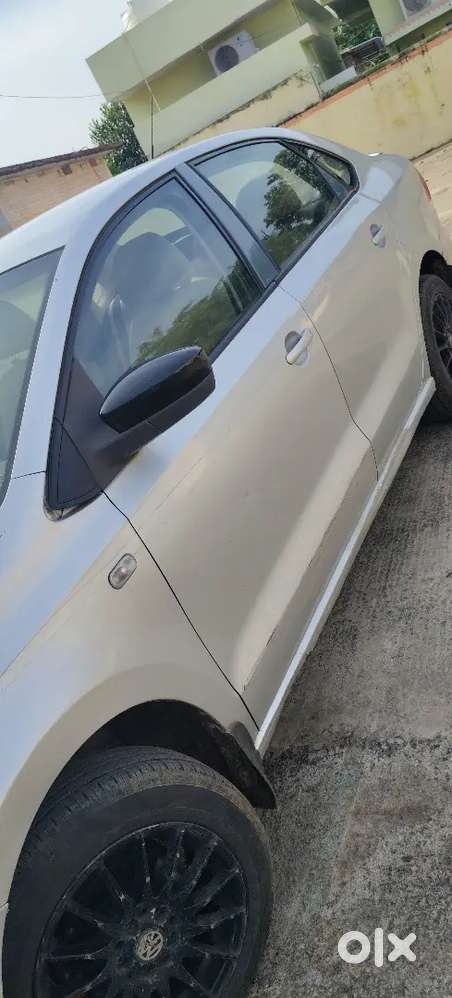 Volkswagen Vento Petrol Manual 2010