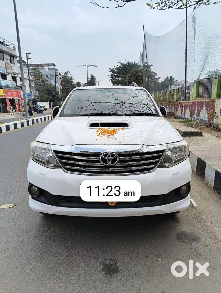 Fortuner 4*4 Manual Well Maintained With Fancy Number For Sell