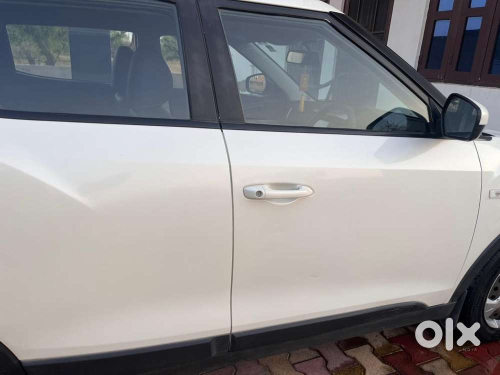 Mahindra Xuv300 2020 Diesel Well Maintained