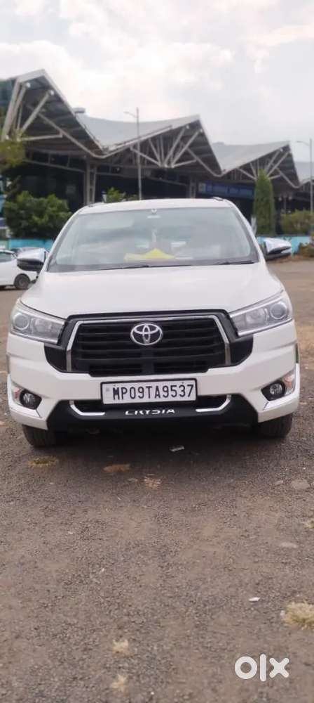 Toyota Innova Crysta 2018 Diesel 193000 Km Driven