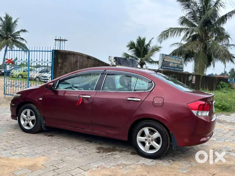 Honda City V I-vtec Validity Till 2031.