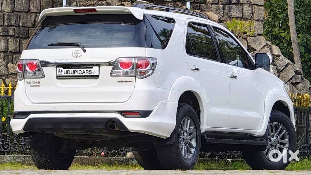 Toyota Fortuner 3.0 4x2 Automatic, 2012, Diesel