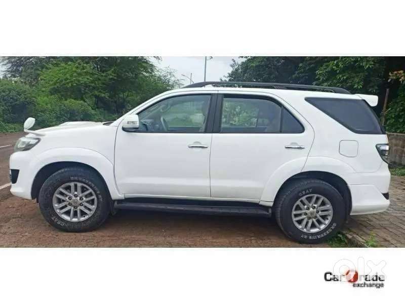 Toyota Fortuner 3.0 4x4 Manual, 2013, Diesel