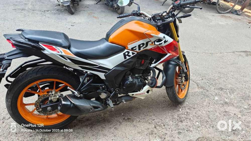 Repsol Edition Hornet Bike 150cc Price Up For Sale Is My Honda