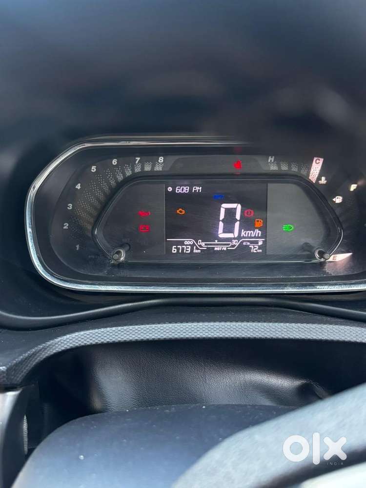 Tata Nexon Petrol Oct 2022  Single Owner  Well Maintained  Upgraded