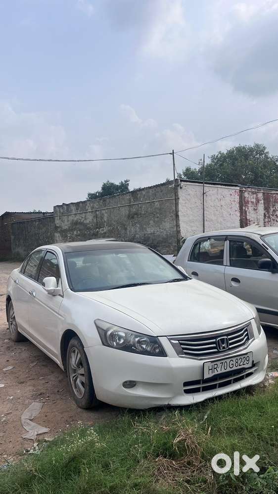 Honda Accord Petrol 2011