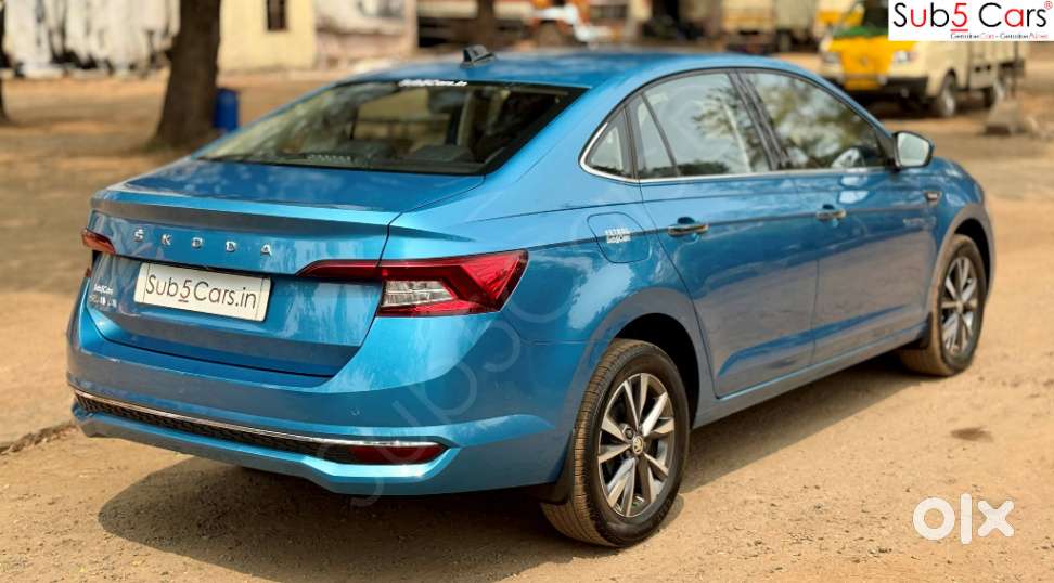 Skoda Slavia 1.0 Tsi Style At, 2023, Petrol