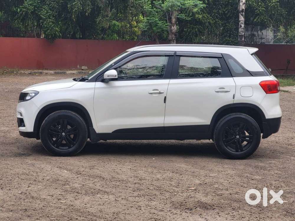 Maruti Suzuki Brezza Zxi Plus At, 2018, Diesel