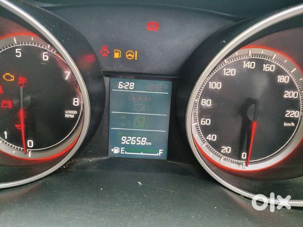 Maruti Suzuki Swift 1.2 Vxi (o), 2020, Petrol