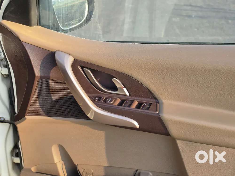 Mahindra Xuv500 W8 2012 Diesel Good Condition