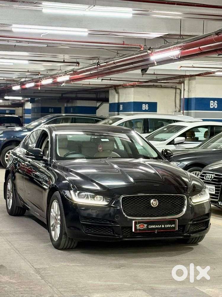 Jaguar Xe Pure, 2016, Petrol
