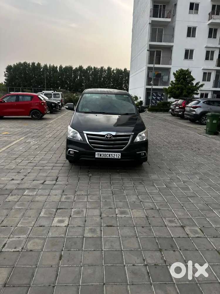 Toyota Innova Diesel 2015