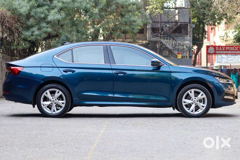 Skoda Octavia 2.0 Style Tsi At, 2022, Petrol