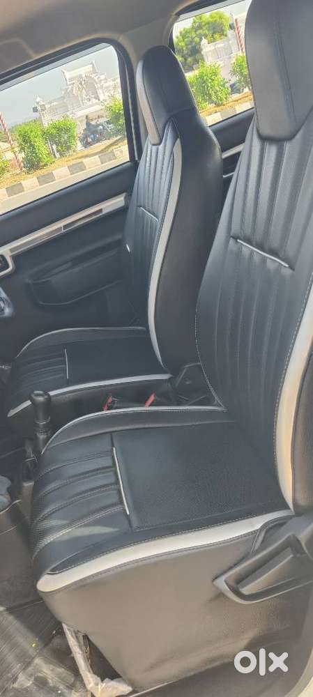 Maruti Suzuki S-presso Vxi Opt, 2020, Petrol