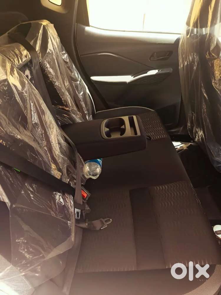 1100 Km Brand New Car For Sale