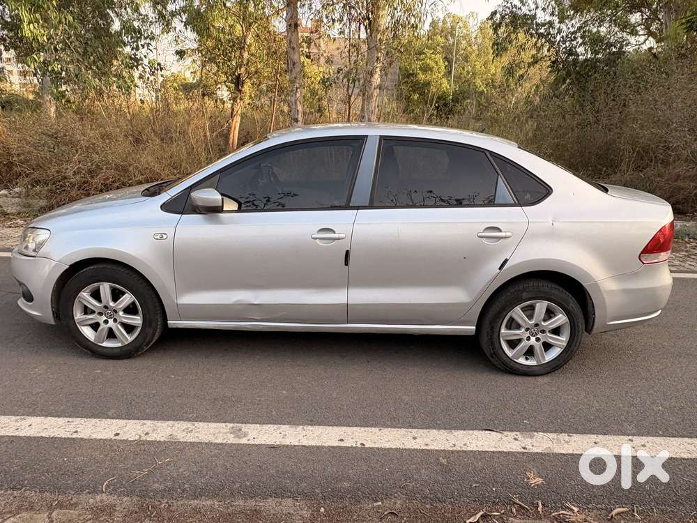 Volkswagen Vento 1.6 Highline Plus 16 Alloy, 2012, Petrol