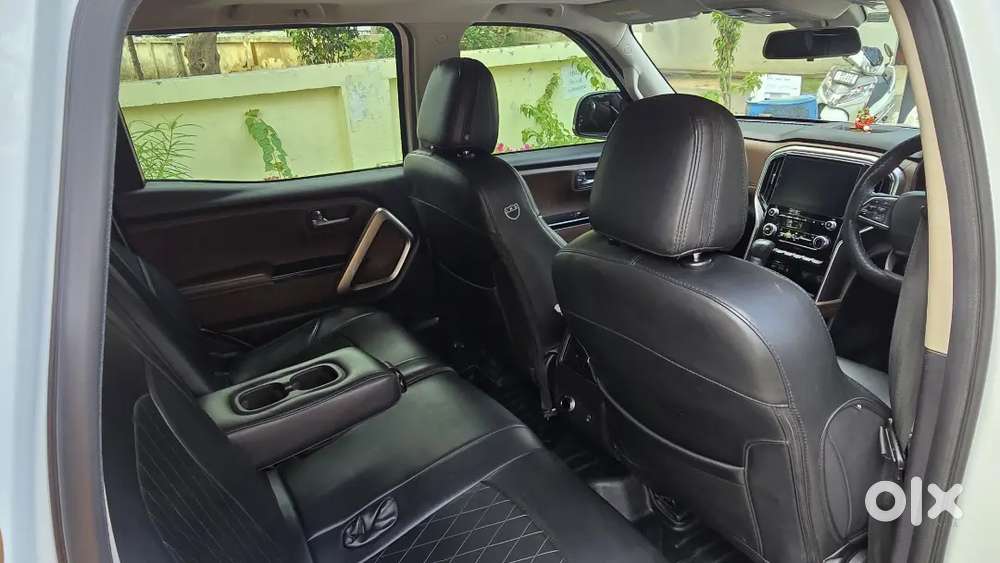 Scorpio N Z8 Automatic Show Room Conditions With Best Interior