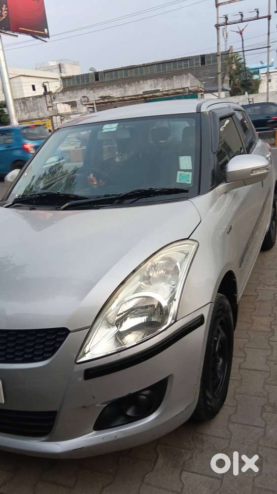 Swift Vxi Model Silver