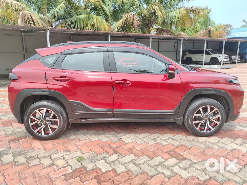 Maruti Suzuki Fronx, 2023, Petrol