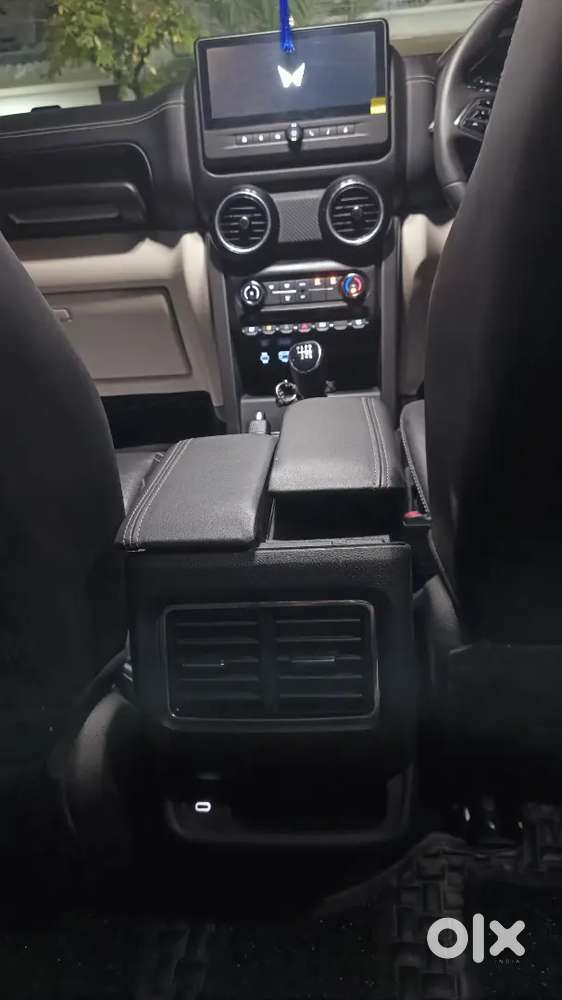 Mahindra Thar Roxx Star Edition Diesel Mt
