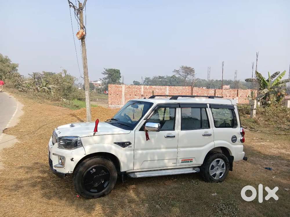Mahindra Scorpio Classic 2021 Diesel 90000 Km Driven