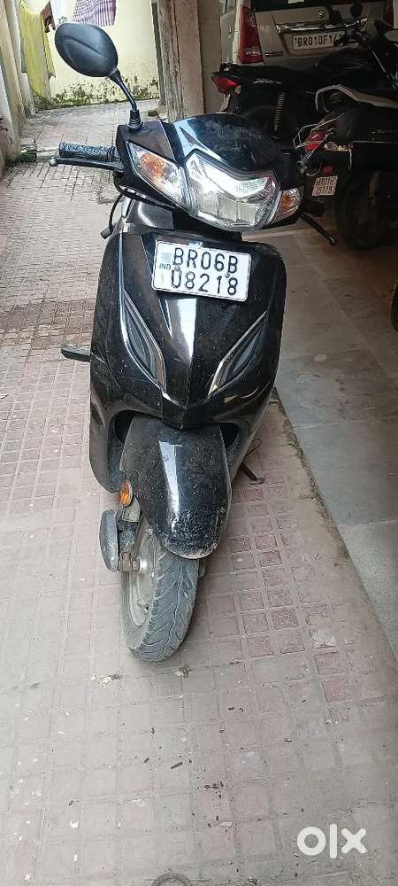Honda scooty for sale Scooters 1823459644 - Main Image