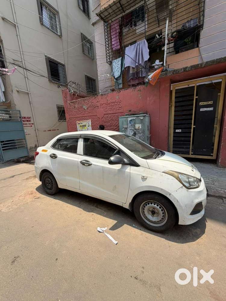 Hyundai Xcent 2017 Diesel Well Maintained