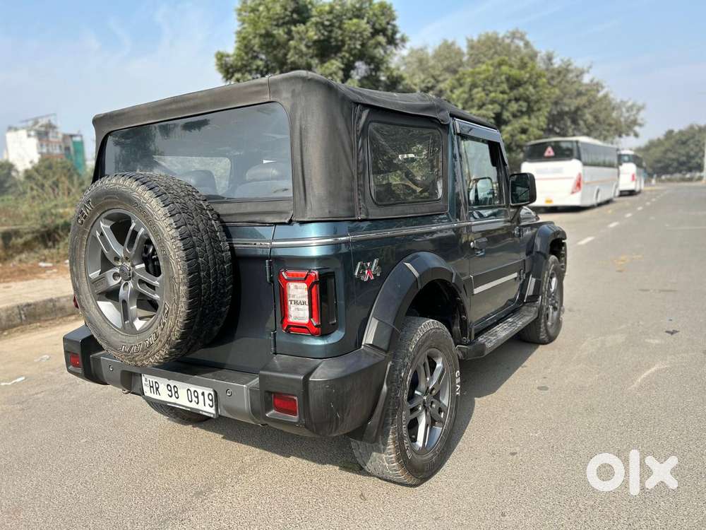 Mahindra Thar Lx 4-str Convertible At, 2021, Petrol