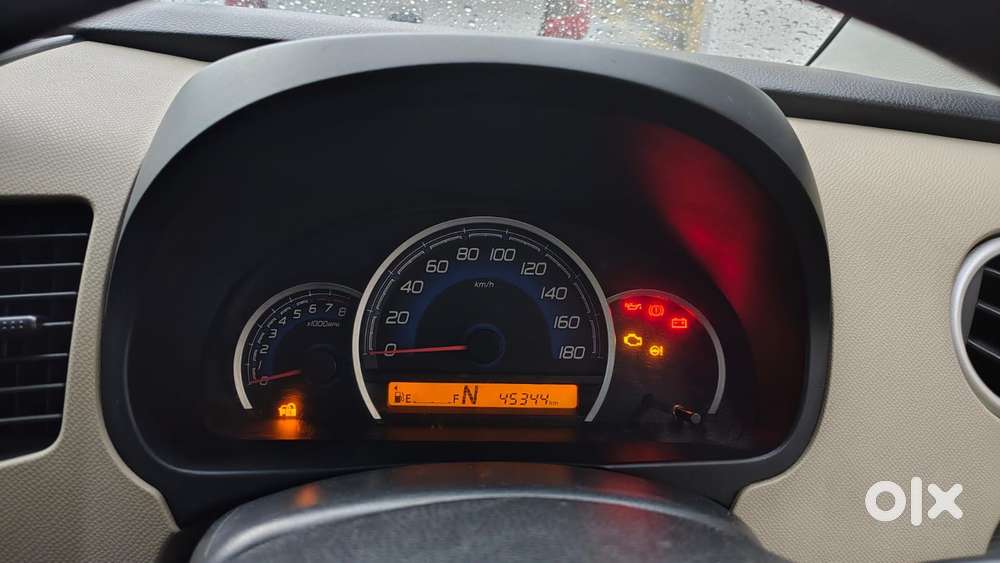 Maruti Suzuki Wagon R 1.0 Vxi Plus (o) Amt, 2017, Petrol