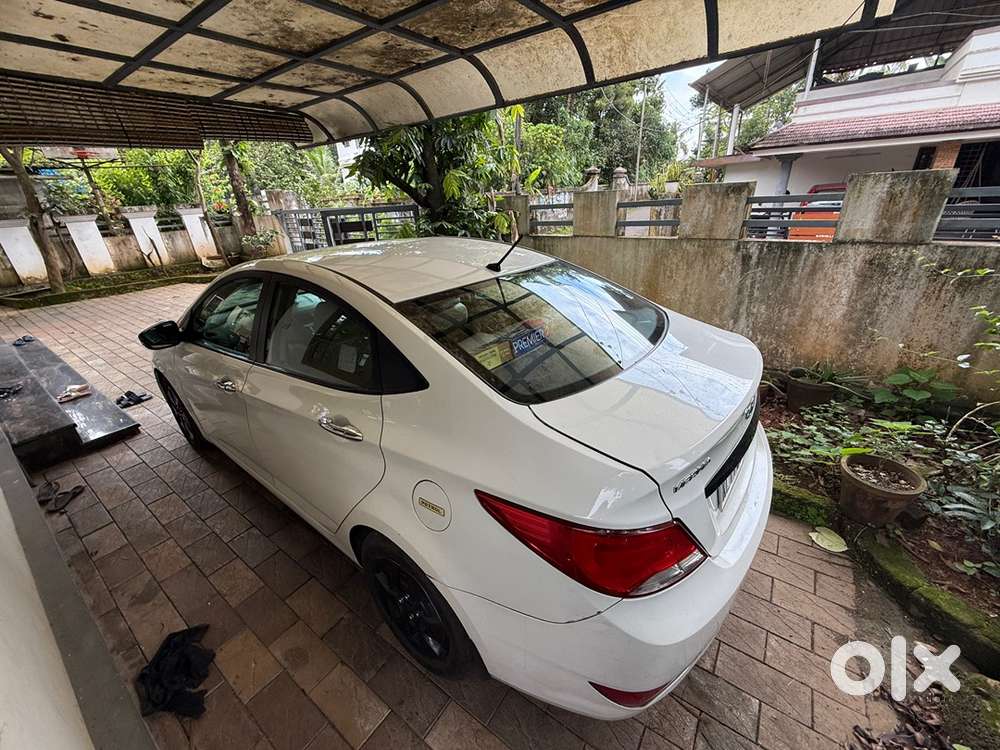 Hyundai Verna Fluidic Petrol Manual 2016