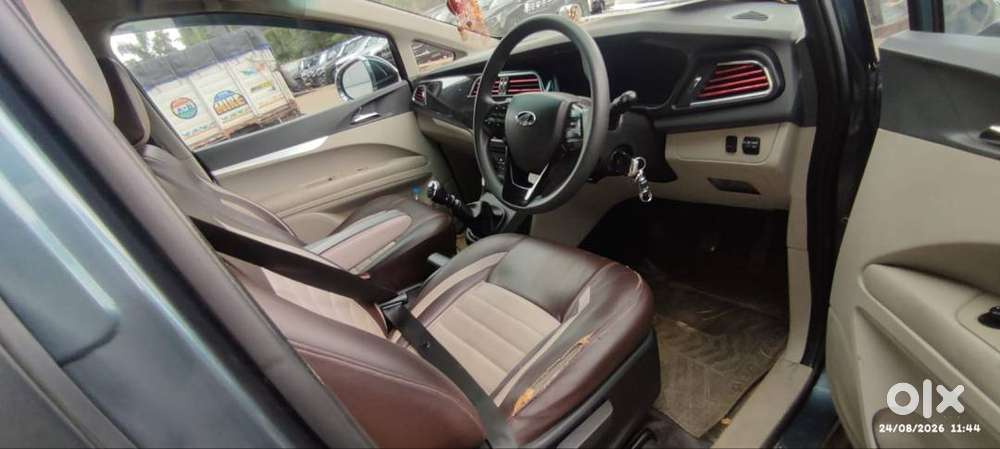 Mahindra Marazzo Diesel 2019