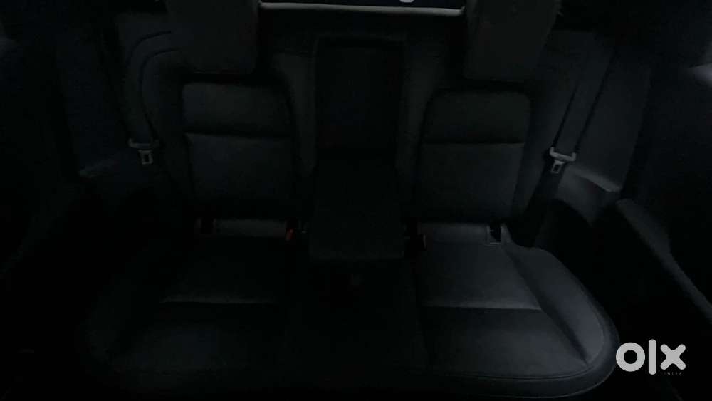 Tata Altroz 1.2 Xza Plus Dark Edition Dct, 2023, Petrol