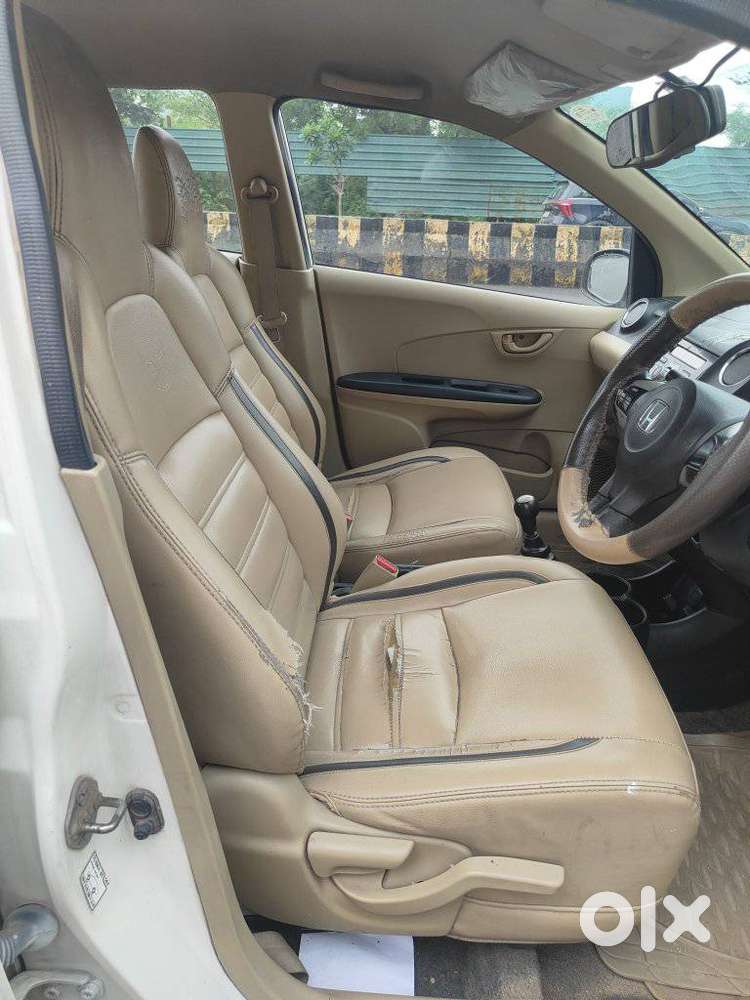 Honda Amaze, 2014