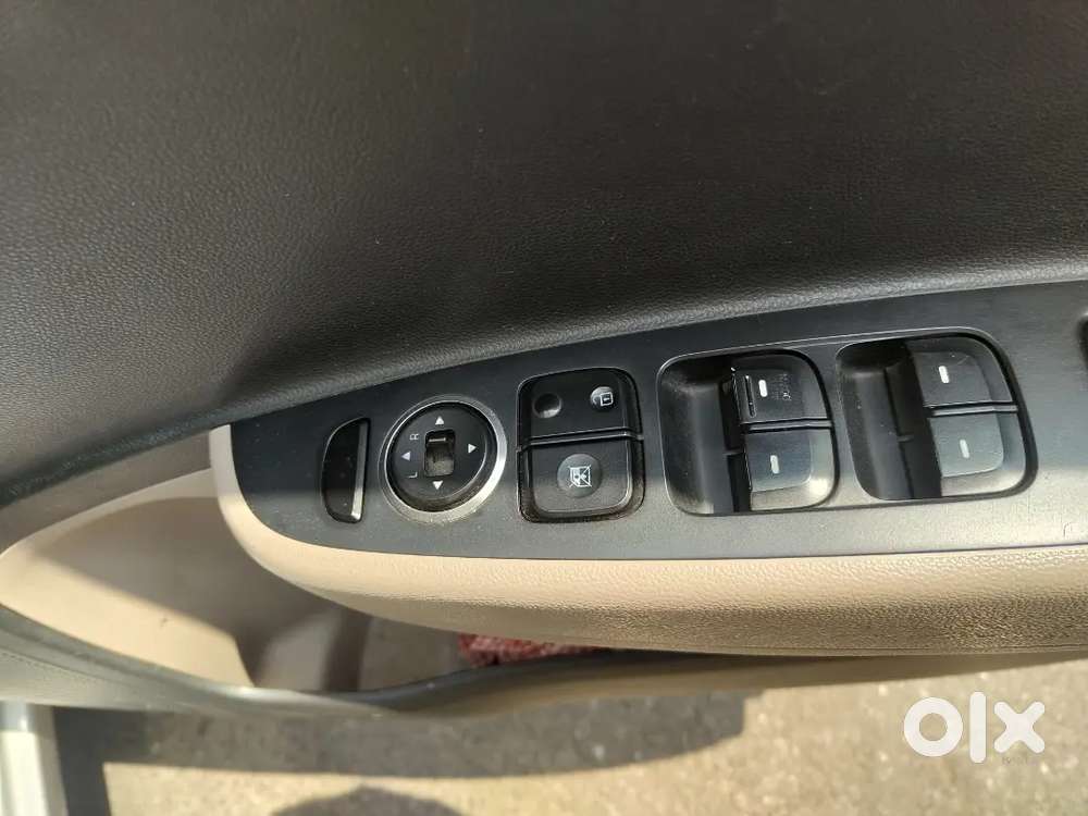 Hyundai Xcent 2014 Petrol 82000 Km Driven