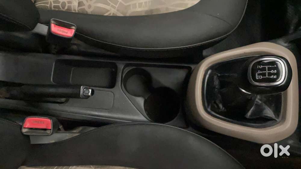 Hyundai Grand I10 Sportz 1.2 Kappa Vtvt, 2015, Petrol