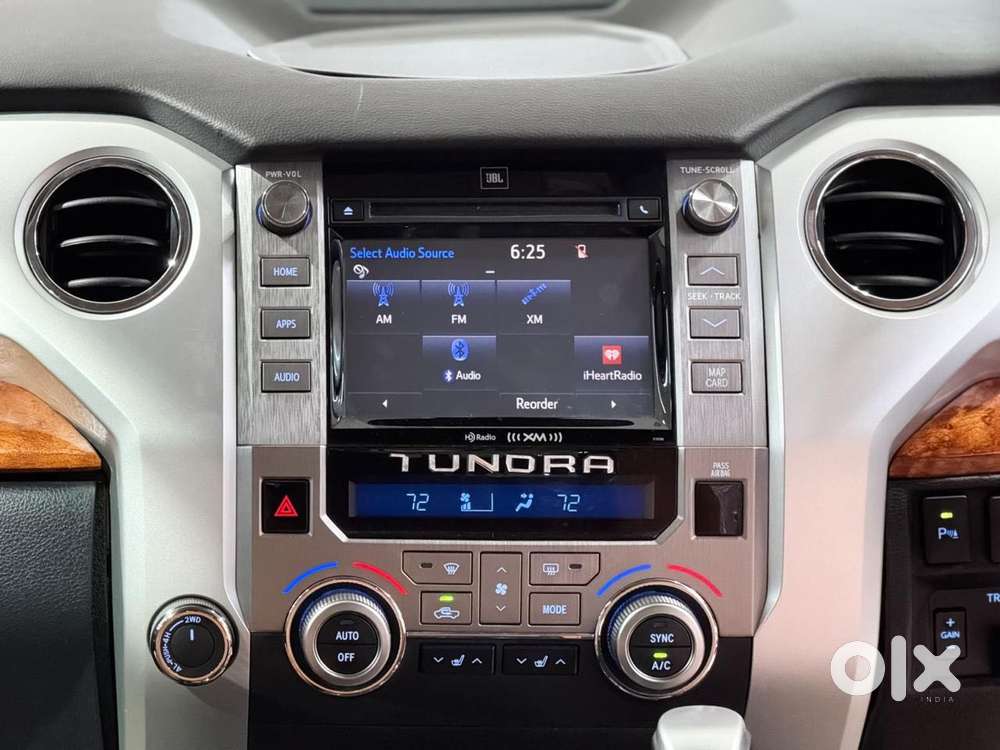 Toyota Tundra Twin Cabin, 2024, Petrol