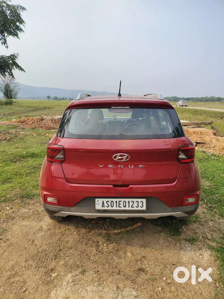 Hyundai New Venue 2021 Petrol 50000 Km Driven
